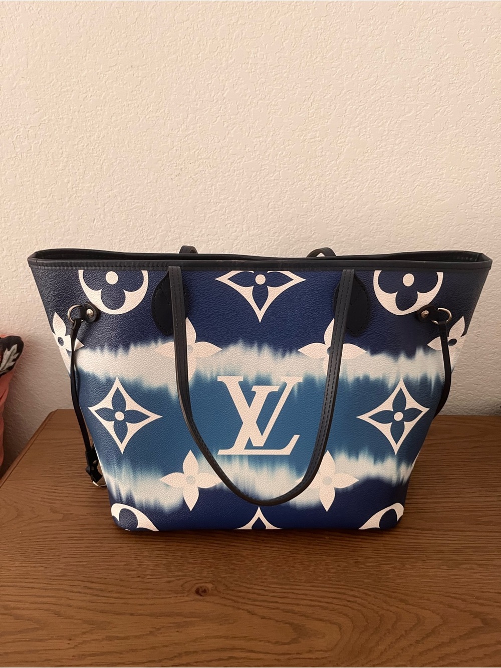 Louis Vuitton Blue Neverfull MM Monogram Tie-Dye Tote